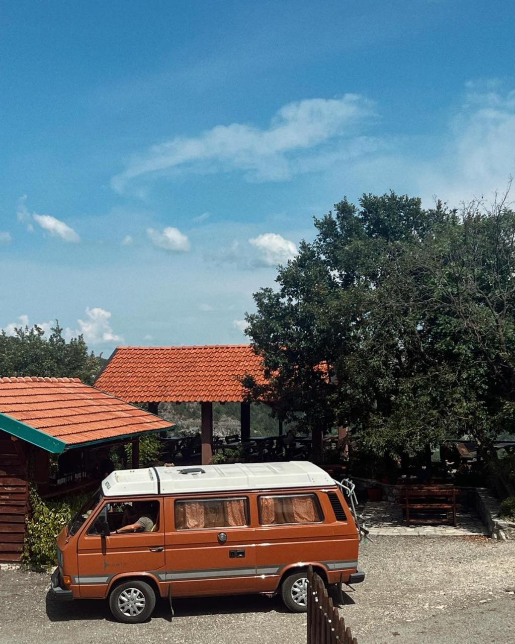 Camp Oaza,Lipa Hotel Цетине Екстериор снимка